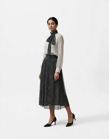 91K80117-26 | Skirt