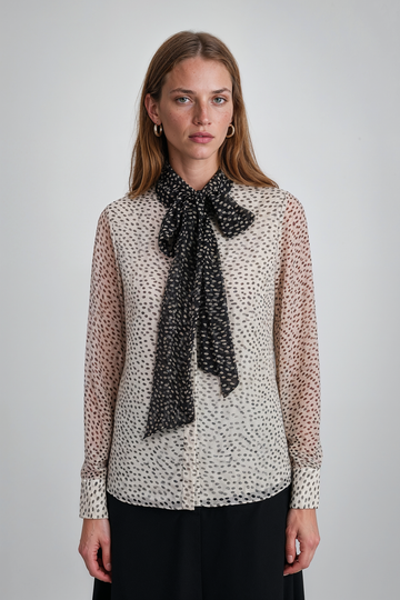 91B8062-26 | Blouse
